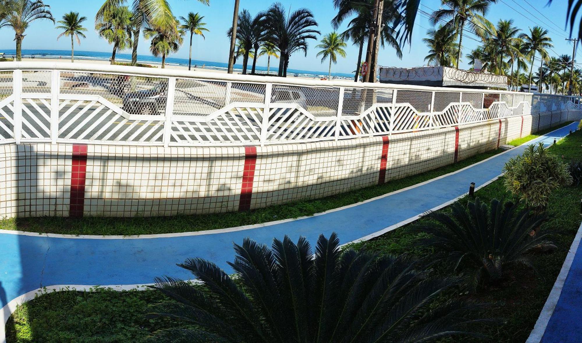 Apartamento com vista para o mar -Guilhermina Praia Grande  Bagian luar foto